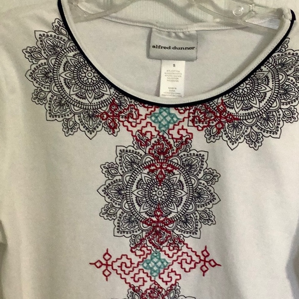 🦋 ALFRED DUNNER top, size Small